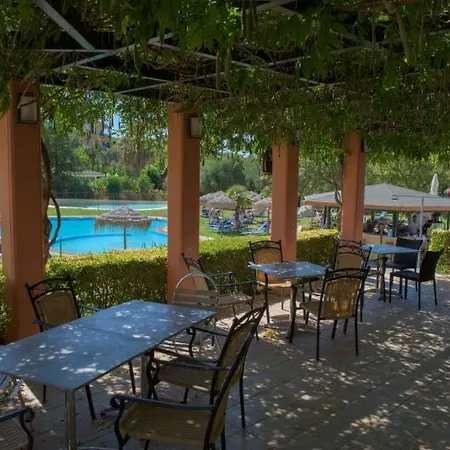 Hotel Century 4*